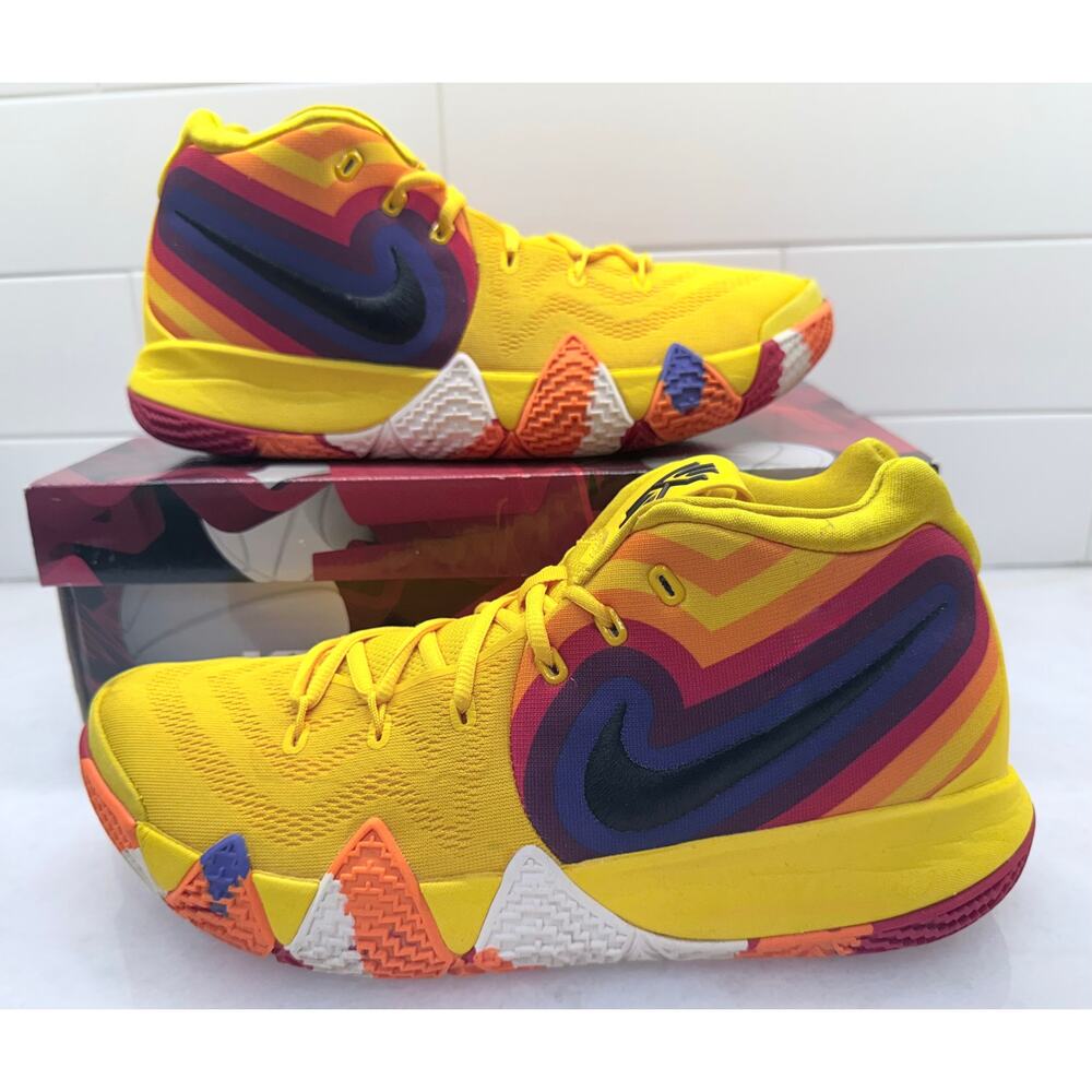 Nike Kyrie 4 ‘70s’ – Decades Pack✨ Condition: Pre Loved EXCELLENT - Men’s 12